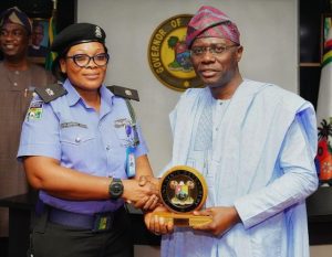 Lagos gov honours DPO, for saving robbery victim