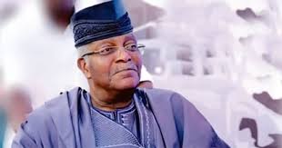 Mobolaji Johnson dies at 83
