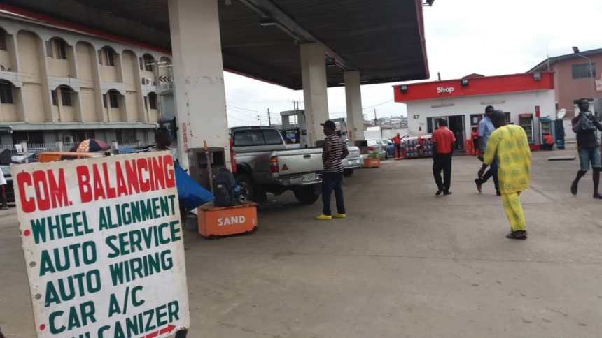 Total-Filling-Station