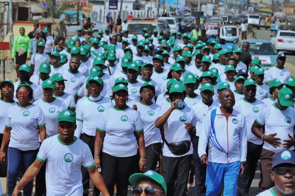 As part of the activities to commemorate the Delta State Public Service Week, civil servants in the state participated in a ‘Walk for Health’