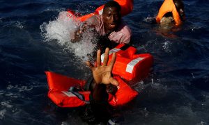 migrants