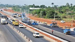 Commuters stranded on Lagos-Kara bridge as construction works resume