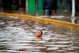 Flood death toll rises in Jakarta, tens of thousands evacuated