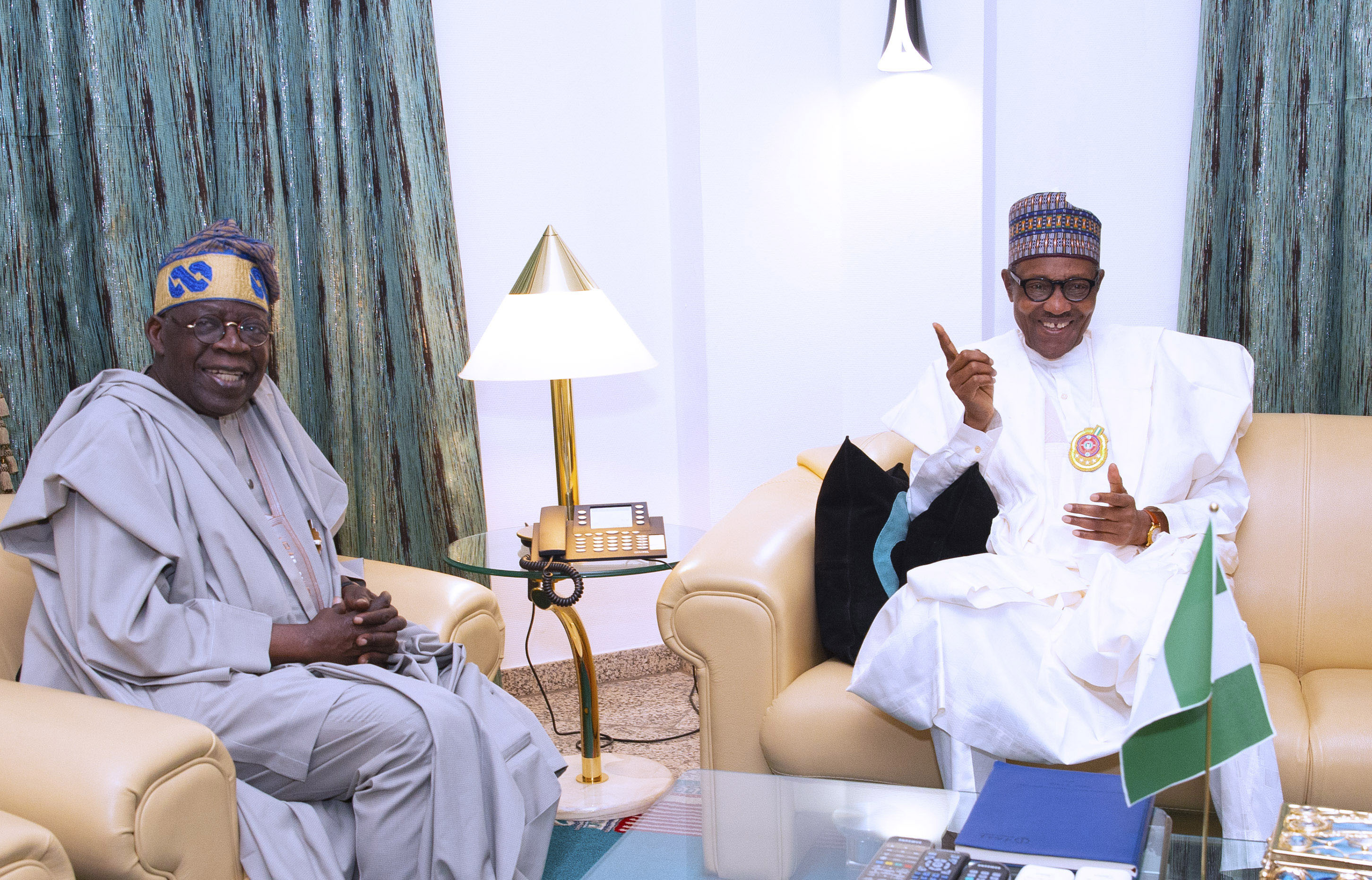 PRESIDENT BUHARI RECEIVES APC NAT LEADER ASIWAJU TINUBU 1A