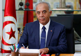 Tunisian president asks parliament to vote on govt