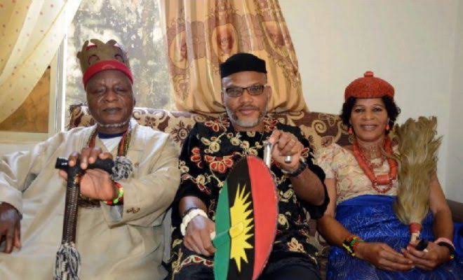 Nnamdi Kanu (middle), flanked by father and mother in undated photo