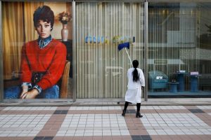 Coronavirus arrives Italy, kills 2, officials lockdown 12 cities