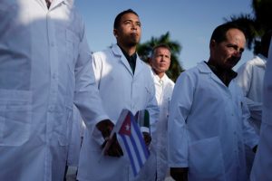 2020-03-22T040109Z_1_LYNXMPEG2L033_RTROPTP_3_HEALTH-CORONAVIRUS-CUBA