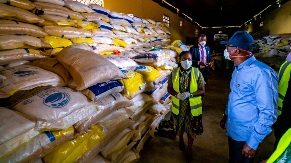 Sanwo-Olu gives food packs to 200,000 households in Lagos