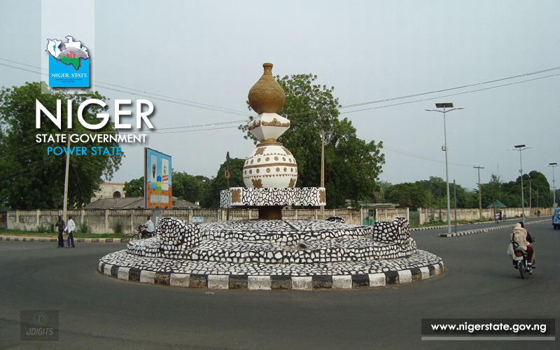 ghouse_roundabout-1