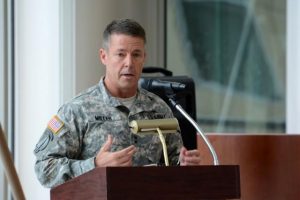 US-commander-meets-with-Taliban-officials-amid-turmoil