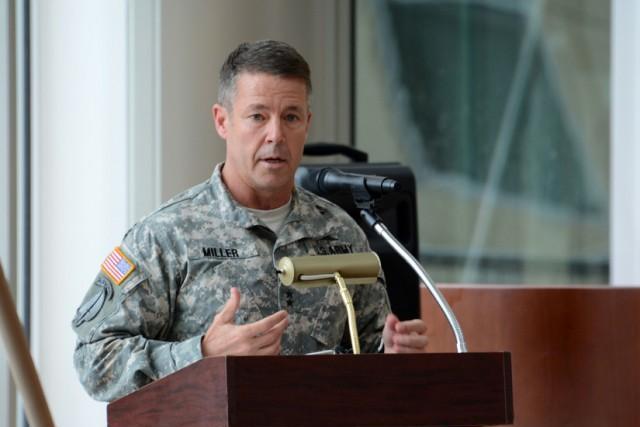 US-commander-meets-with-Taliban-officials-amid-turmoil