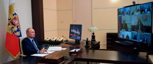 Fearing virus, Kremlin clears way for postal, electronic voting