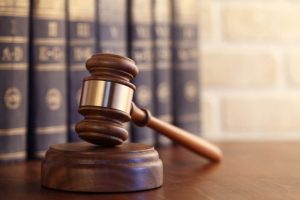 Court-551×367