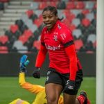 Oparanozie signs for Dijon