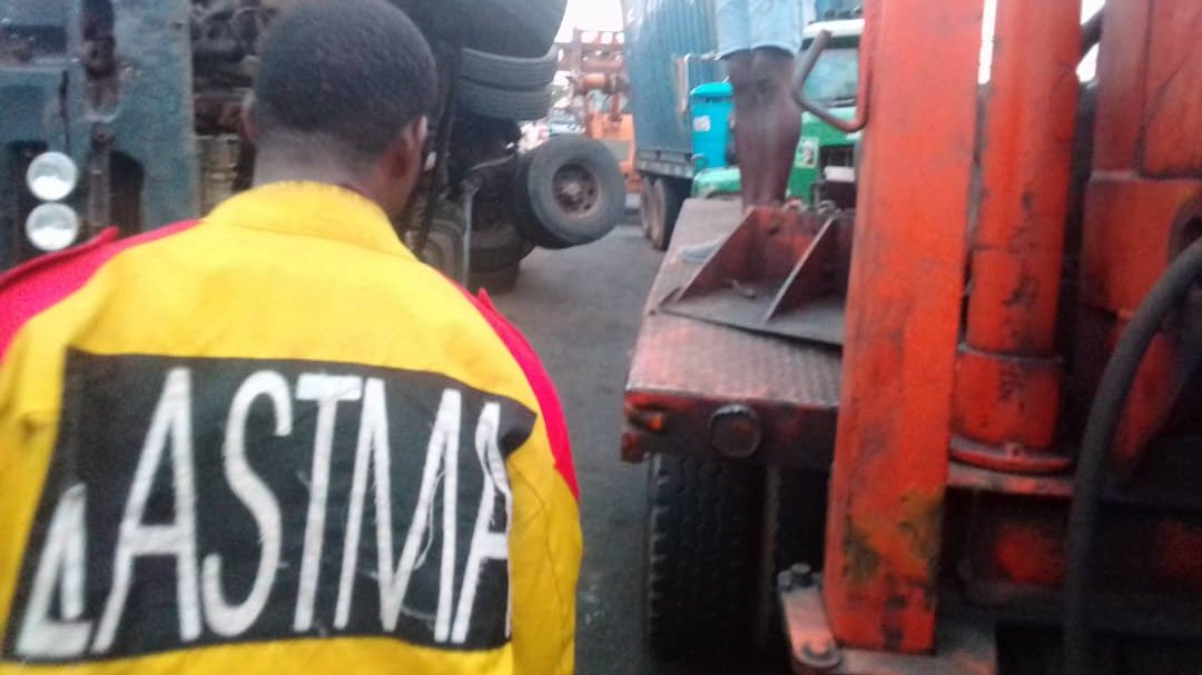 LATSMA official stabs lover, kills self