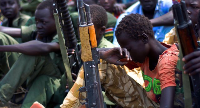 south-sudan-child-soldiers-112018