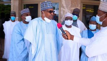 Buhari-speaks-after-the-Eid-el-Kabir-prayers