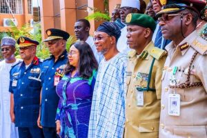 rauf-aregbesola-and-heads-of-mdas-of-interior-ministry