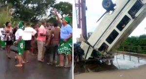 Bus-plunges-into-Ebonyi-River-14-bodies-recovered-others-missingPhotos-tsbnews.com1_