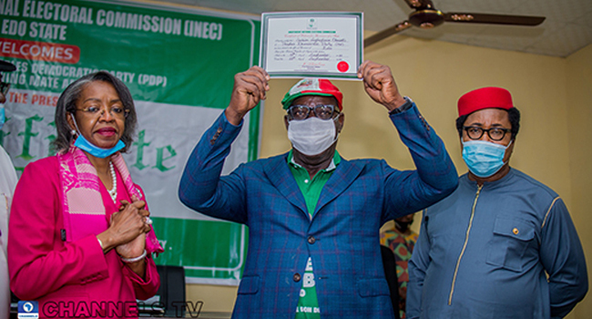 obaseki_receives_certificate_of_return-1