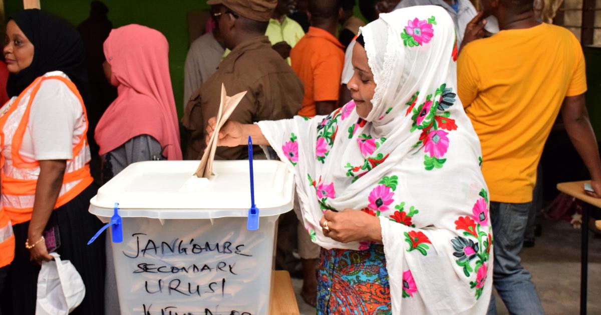 2020-10-27T201844Z_1206286387_RC28RJ9XNMZH_RTRMADP_3_TANZANIA-ELECTION-e1603847343384
