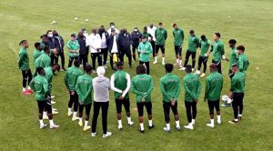 3dec5b0f-pic.9.-super-eagles-train-ahead-of-friendly-against-algeria-in-austria-696×384
