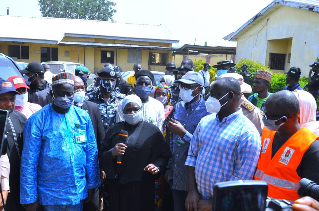 Kaduna Acting Governor Dr Hadiza Balarabe inspecting the places that were looted on Oct 24 by criminal elements (Oct 25, 2020)