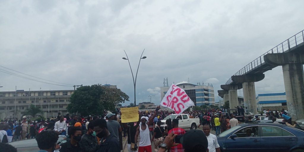 #EndSARS protesters defy Wike’s ban, demonstrate in Port Harcourt