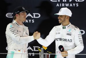 Nico Rosberg (L), Lewis Hamilton (R)