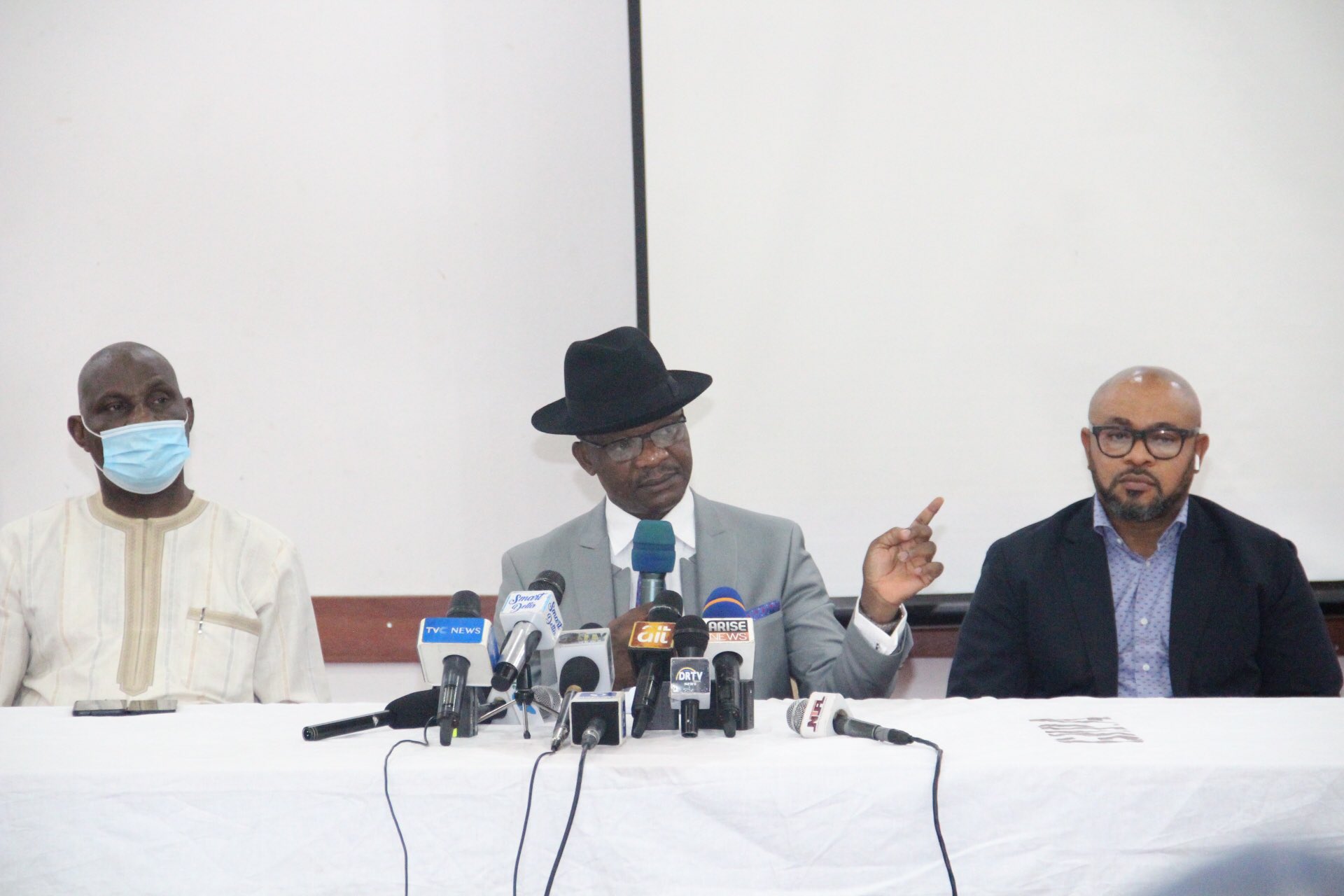 Commissioner for Information Charles Aniagwu (C)