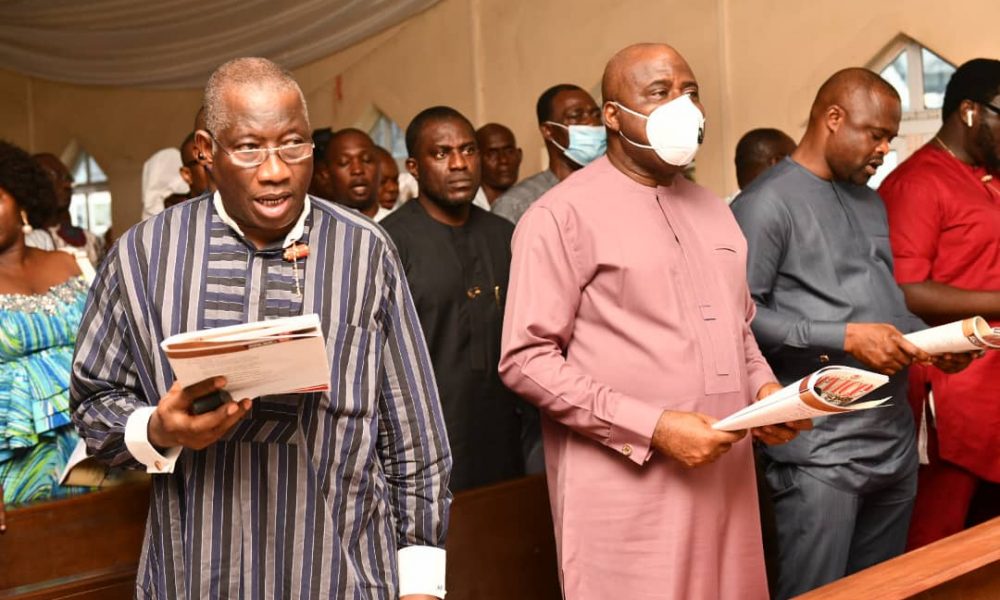 Former Bayelsa Governor Goodluck Jonathan (L), Governor Douye Diri (C)