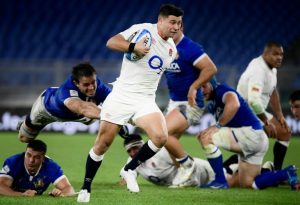 England beat Italy, take Six Nations title after France win