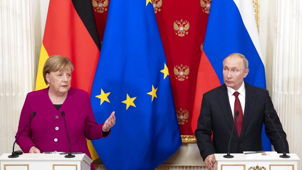 Putin, Merkel consider possibility for joint production of COVID-19 vaccines