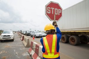 Lagos-Ibadan Expressway Gridlock: FG to organise another tripartite stakeholders meeting
