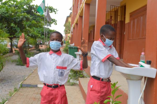 Lagos orders public and private schools to resume Jan 18