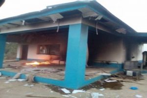 Northern elders beg Hausa youths not to retaliate over burning of Sarkin Fulani’s house