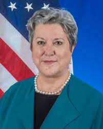 Mary Beth Leonard