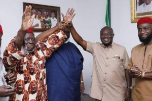 Ohanaeze Ndigbo President-General Prof George Obiozor (L), Abia State Governor Okezie Ikpeazu (2nd R)