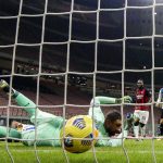 Leaders AC Milan stunned by Atalanta as Inter Milan stutter