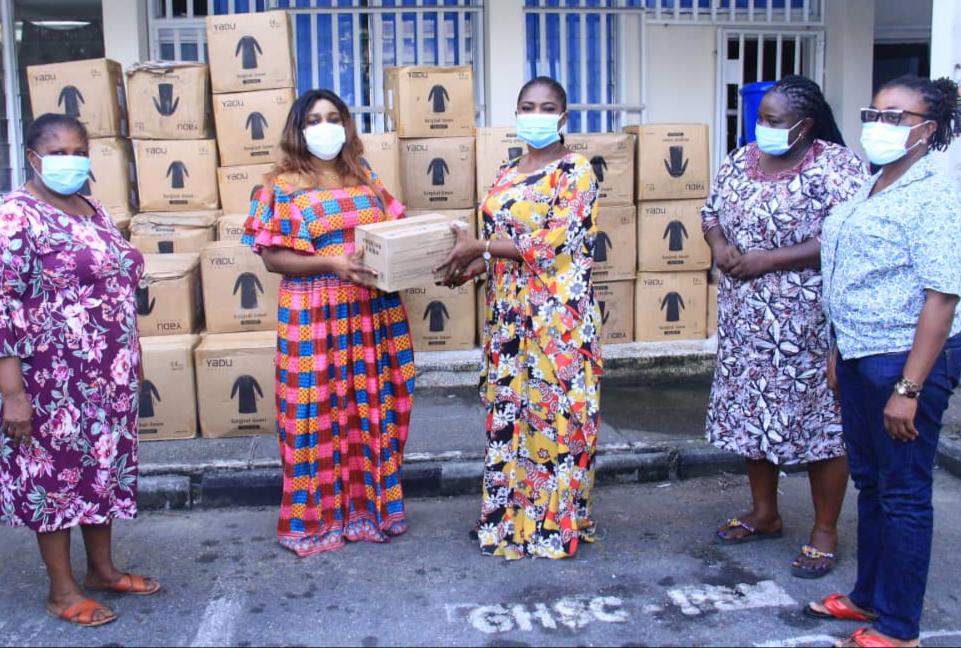 Dr Beta Edu ( 2nd left) handing over one of the items to Dr Janet Ekpenyong