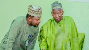 Salihu Yakasai (l) with Kano Governor Abdullahi Ganduje