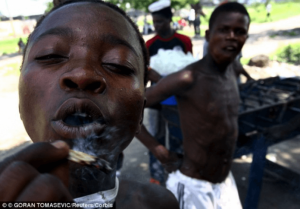 DRUG-ADDICTS-696×484
