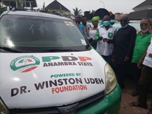 PDP governorship aspirant, Dr Winston Udeh, handing over the 21 vehicles to the Anambra State chairman of the PDP at the party secretariat in Awka