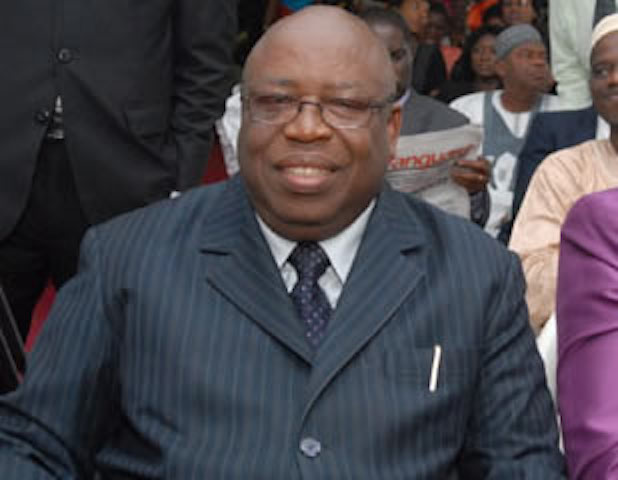 Dr Simon Imuekemhe
