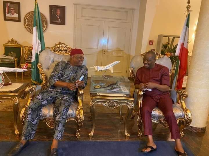 Senator Orji Uzor Kalu (L), Governor Nyesom Wike (R)