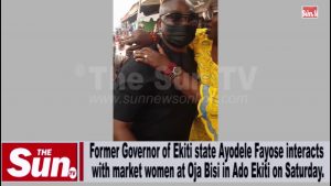 Fayose interacts with market women in Ado-Ekiti [VIDEO]