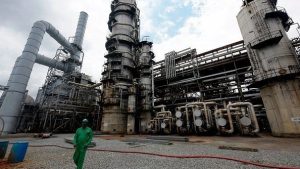 Build new oil refineries, don’t rehabiliate old ones, ICSAN advises FG