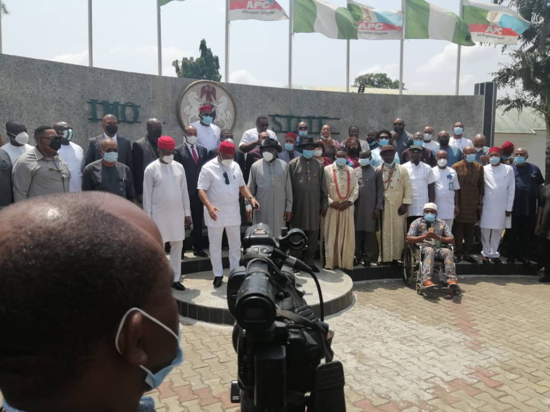 Jonathan in Imo, meets with Uzodinma, commissions hospital