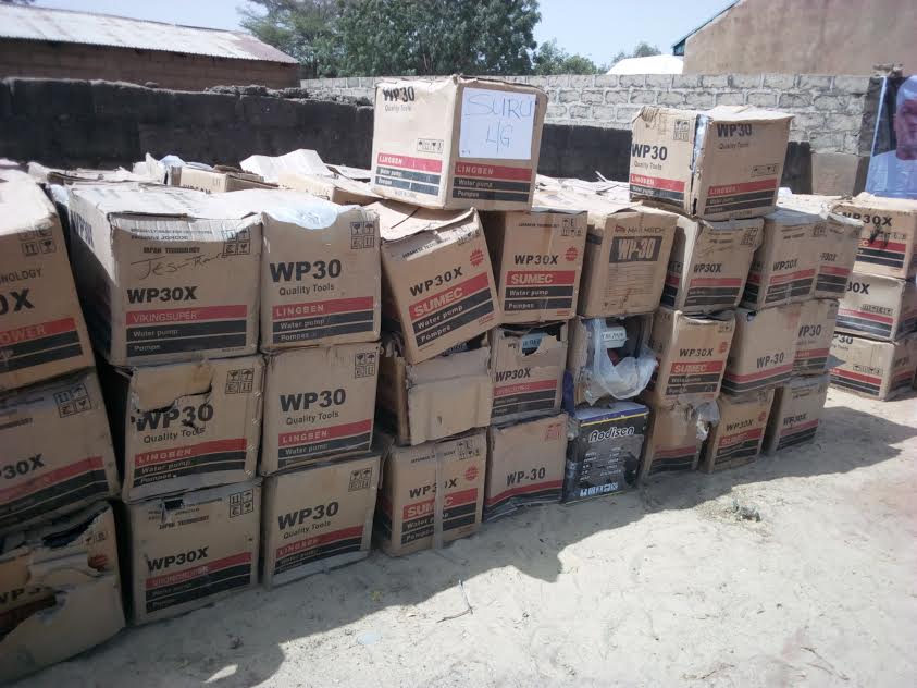Senate Leader distributes water pumping machines to farmers in Kebbi From Olanrewaju Lawal,Birnin Kebbi The Senate Leader,Senator Yahyah Abdullahi,representing Kebbi North Senatorial district of Kebbi state has distributed 650 pumping machines to Farmers in six local government areas of his constituency for dry season farming. Abdullahi, who distributed the items through the chairmen of the Councils, in Argungu on Thursday,stated that the gesture was part of his contributions to complement federal and state government's efforts to ensure food security in the country. The beneficiaries local government areas includes; Argungu,Arewa,Augie,Dandi,Bagudo and,Suru local government. Speaking at the distribution ceremony Abdullahi,represented by the Chairman of Malamawa Kabi Youths Foundation, Alhaji Danlatu Abubakar, urged the farmers to use the items judiciously and restricted themselves from selling it. "Today, the Senate leader is distributing 100 water pumping machines to each local government areas in his constituency. The local government areas are Argungu, Dandi,Arewa,Suru,Augie,and Bagudo. " Each of them are getting 100 machines each except Argungu which is getting 150 pieces.The Senate leader had also gave out the same items to other stakeholders before now. The purpose of giving out these items is to complement the efforts of Federal and Kebbi state governments to sustain food security in the country. "I urged all the beneficiaries to use these agriculture tools very well for the purpose they were distributed for. They should not sell it and by God's grace,Senate Leader will do more for them", he added. Speaking on behalf of APC Chairmen in the six local government areas in the Constituency,Alhaji Hassan Maikwado who is also the APC Chairman of Bagudo Local government, commended the gesture of the Senate leader. He added that the Senatorial district are expecting more of such gesture from their representatives to sustain the dividends of democracy the people of the areas have been enjoying. The ceremony was also attended by the former Deputy Governor of the state, Alhaji Bello Dantani.